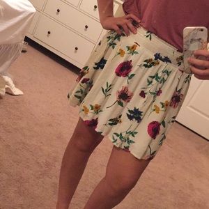 Short floral Old Navy Skirt